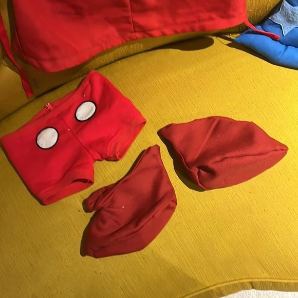 Disney”Worlds of Wonder”Mickey Sorcerer’s Apprentice costumeMickey not included. - Picture 4 of 16